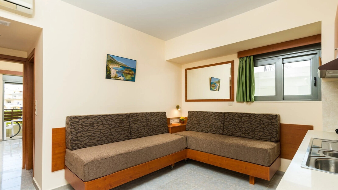 Ilyssion Holidays Apartments & Studios